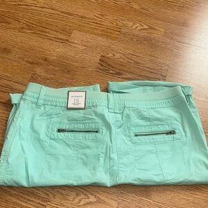 NWT Chico’s Mint/Light Aqua Bermuda shorts